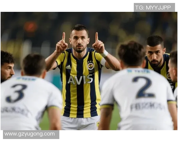 最佳快攻足球明星盘点他们如何改变比赛格局与速度之美